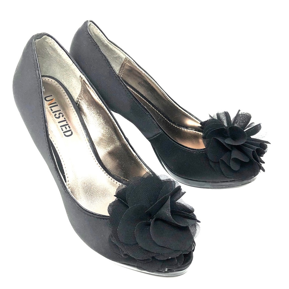 Unlisted Natural Glow Evening/Party Pump